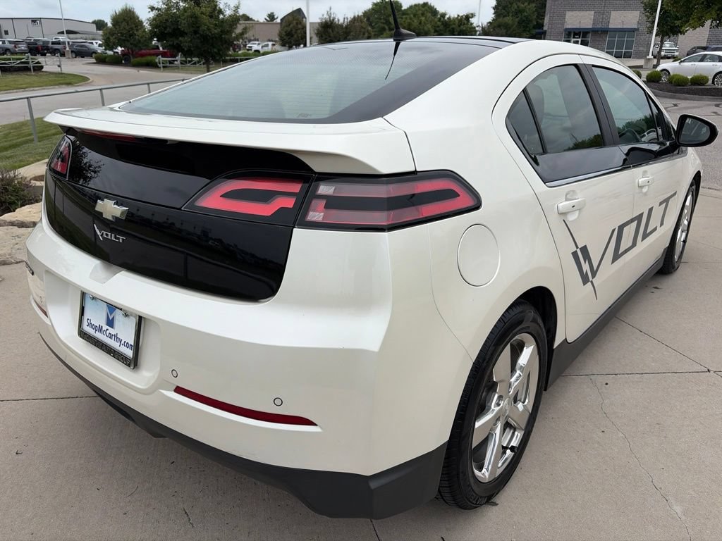 Used 2012 Chevrolet Volt Premium w/ Premium Trim Package FWD image 19