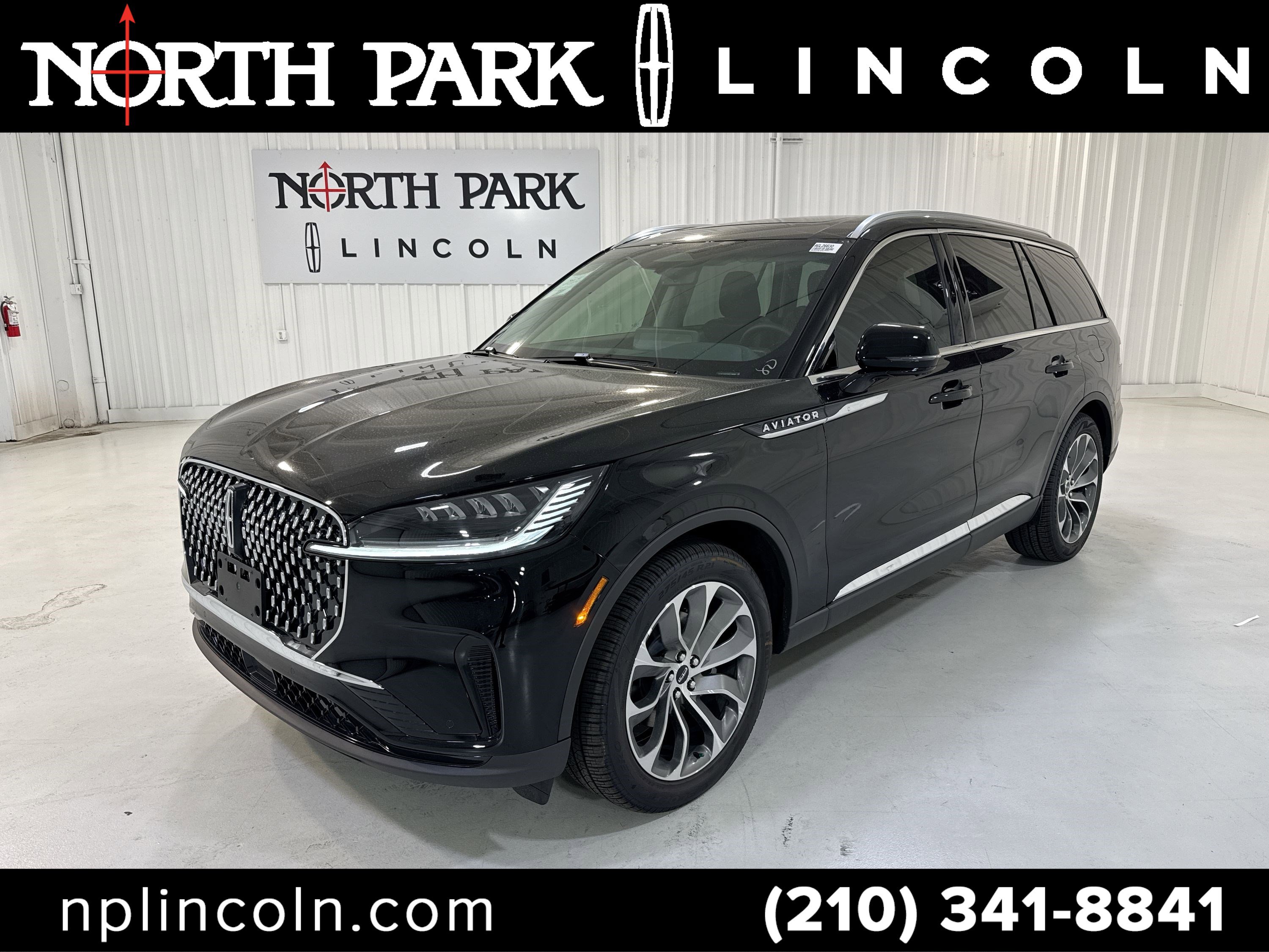 New 2025 Lincoln Aviator 2WD