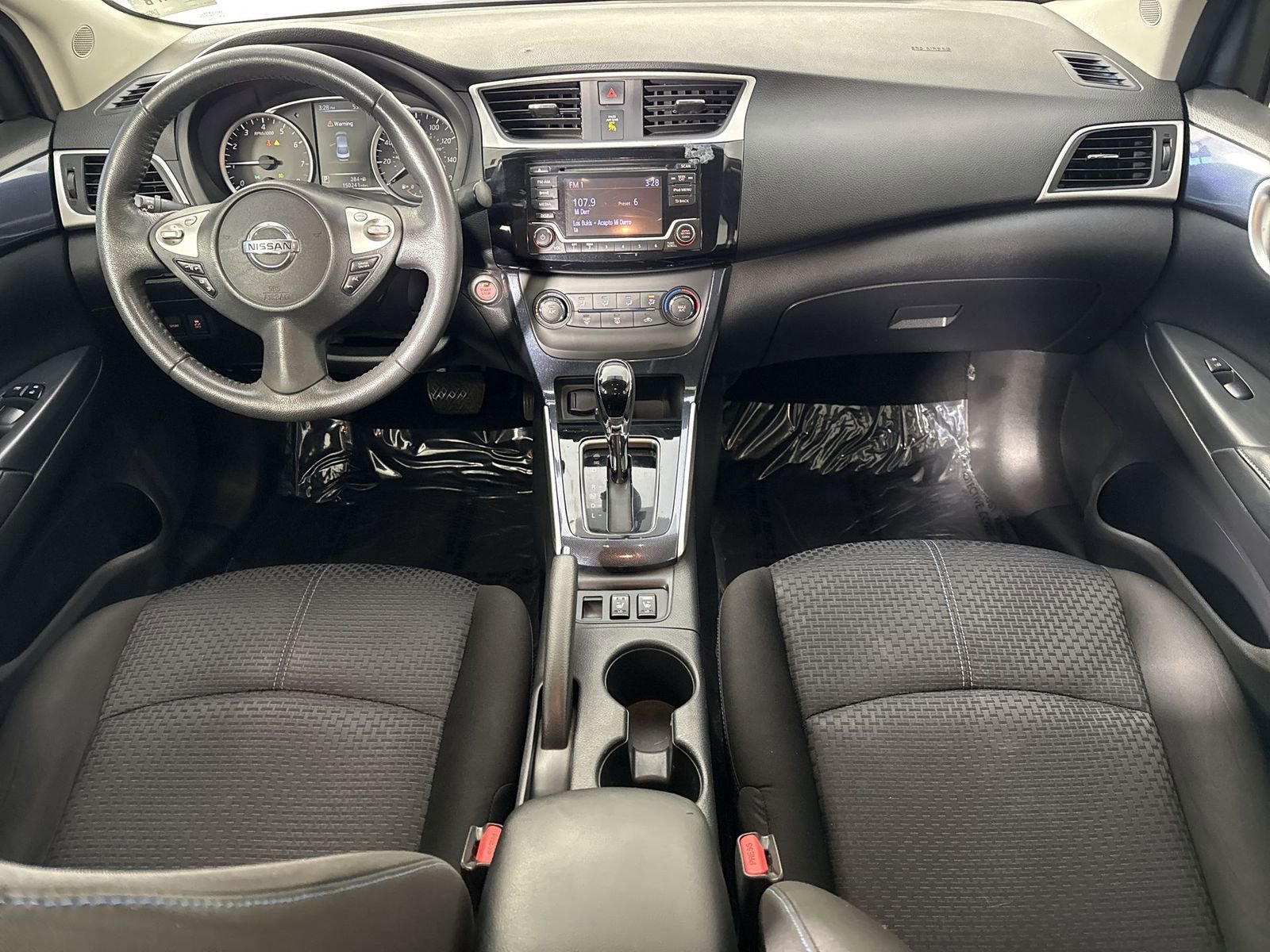 Used 2017 Nissan Sentra SR w/ SR Midnight Edition image 22