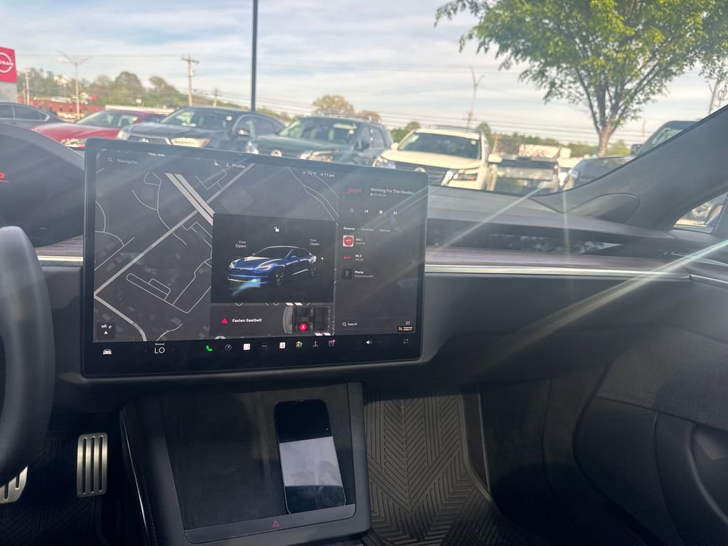 Used 2021 Tesla Model S Plaid image 14