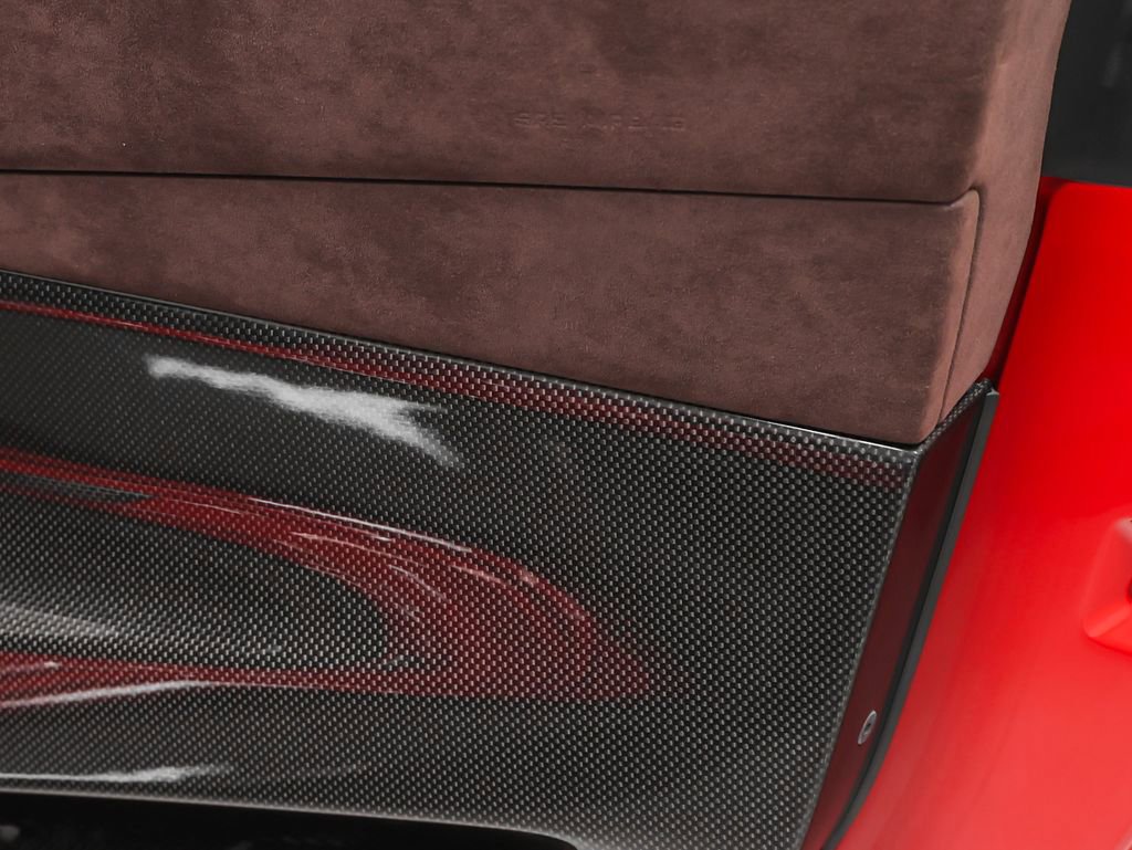 Certified 2020 Ferrari 488 Pista Coupe image 33