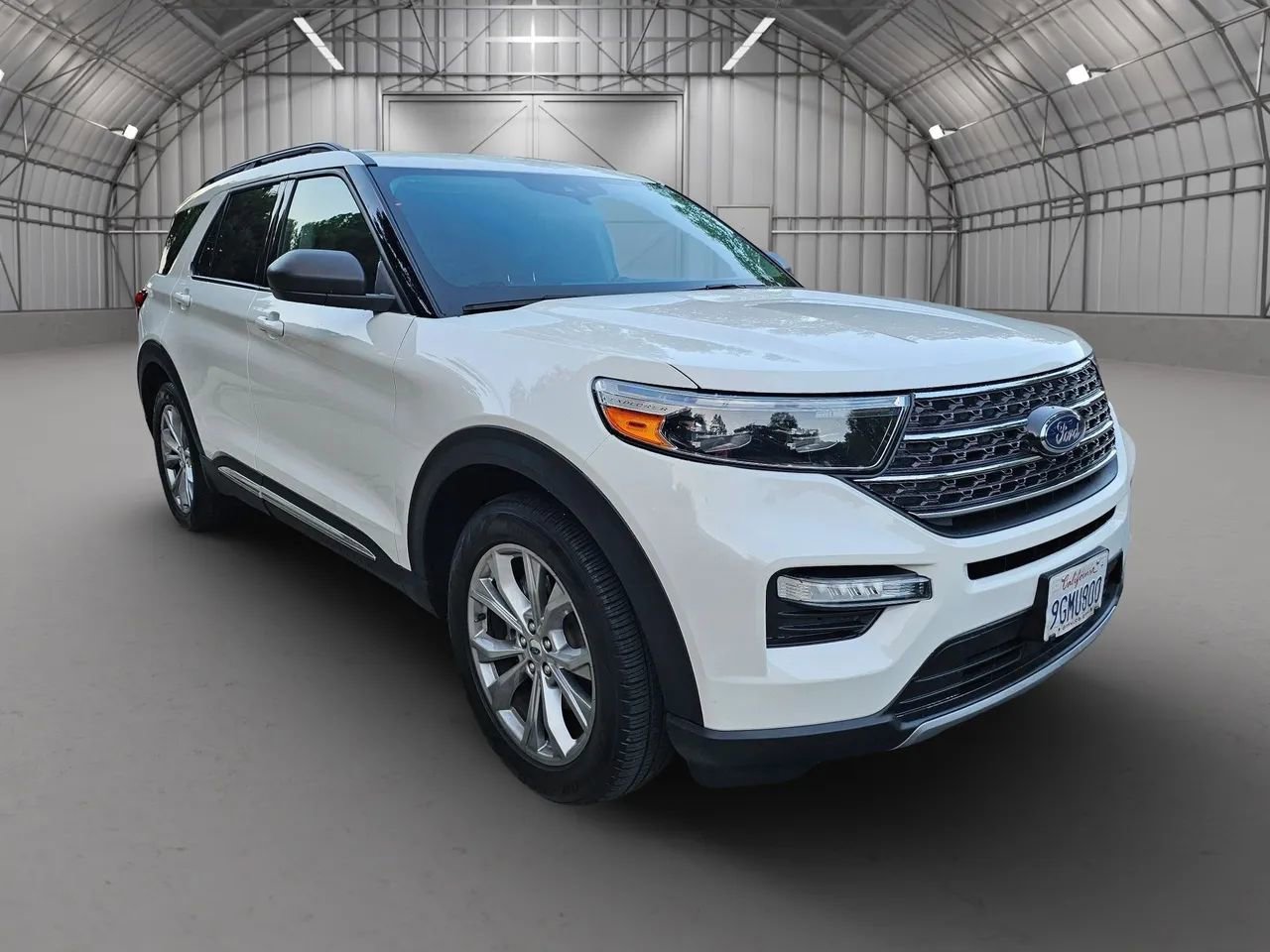 Used 2023 Ford Explorer XLT w/ Equipment Group 202A image 13