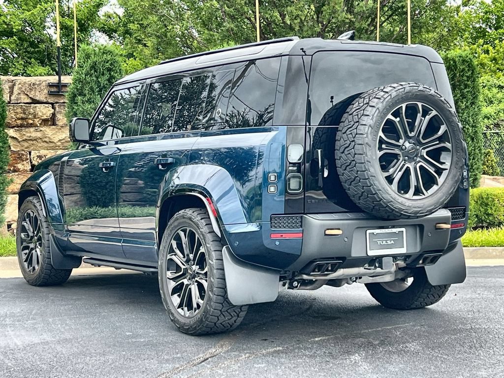 Certified 2026 Land Rover Defender 110 OCTA AWD/4WD image 3