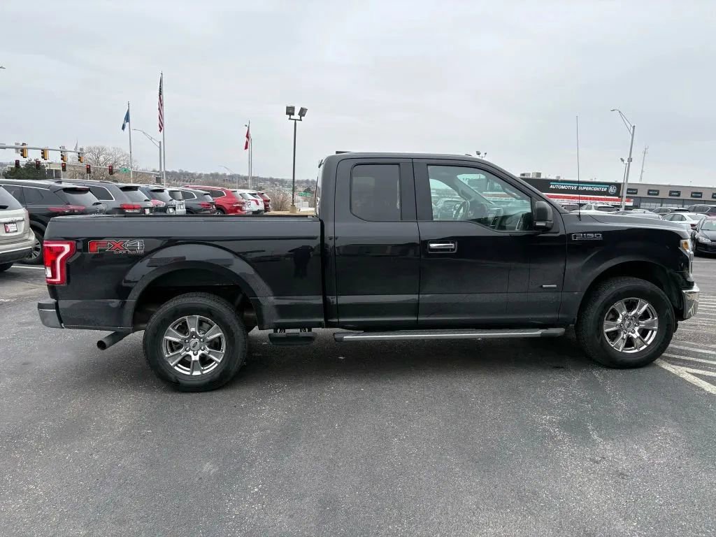 Used 2015 Ford F150 XLT w/ Equipment Group 302A Luxury image 6