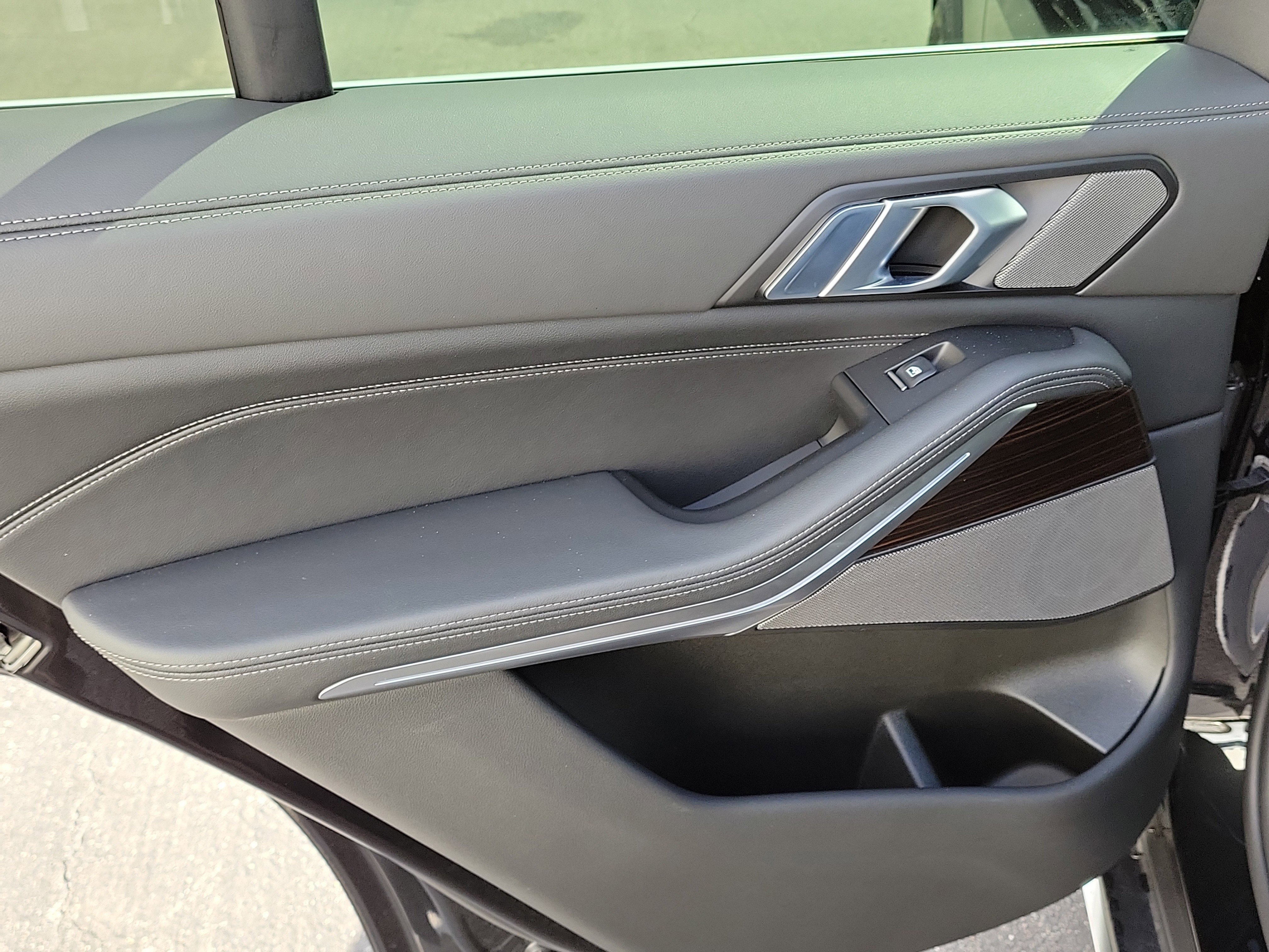 Used 2026 BMW X5 sDrive40i image 10