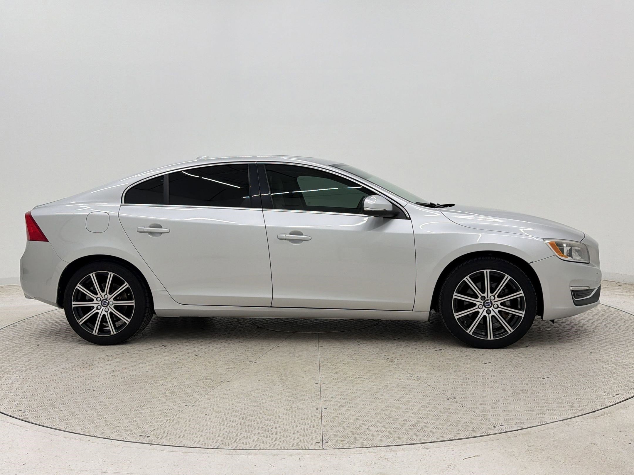 Used 2018 Volvo S60 T5 Inscription AWD/4WD image 8