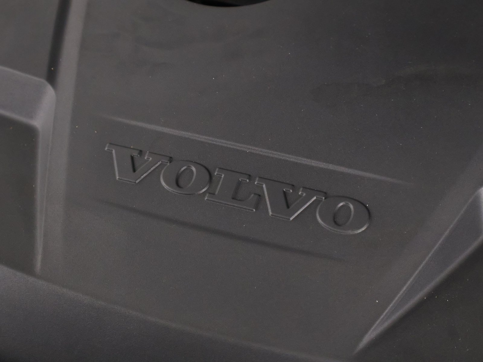 Certified 2025 Volvo XC90 T8 Plus w/ Protection Package Premier AWD/4WD image 25