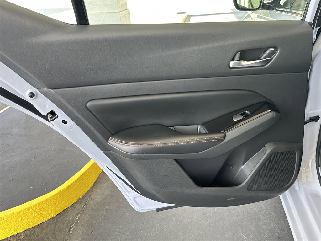 Used 2024 Nissan Altima 2.5 SR image 27