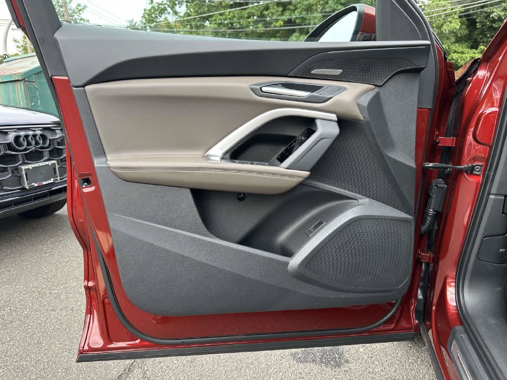 New 2026 Audi Q5 Premium Plus AWD/4WD image 15
