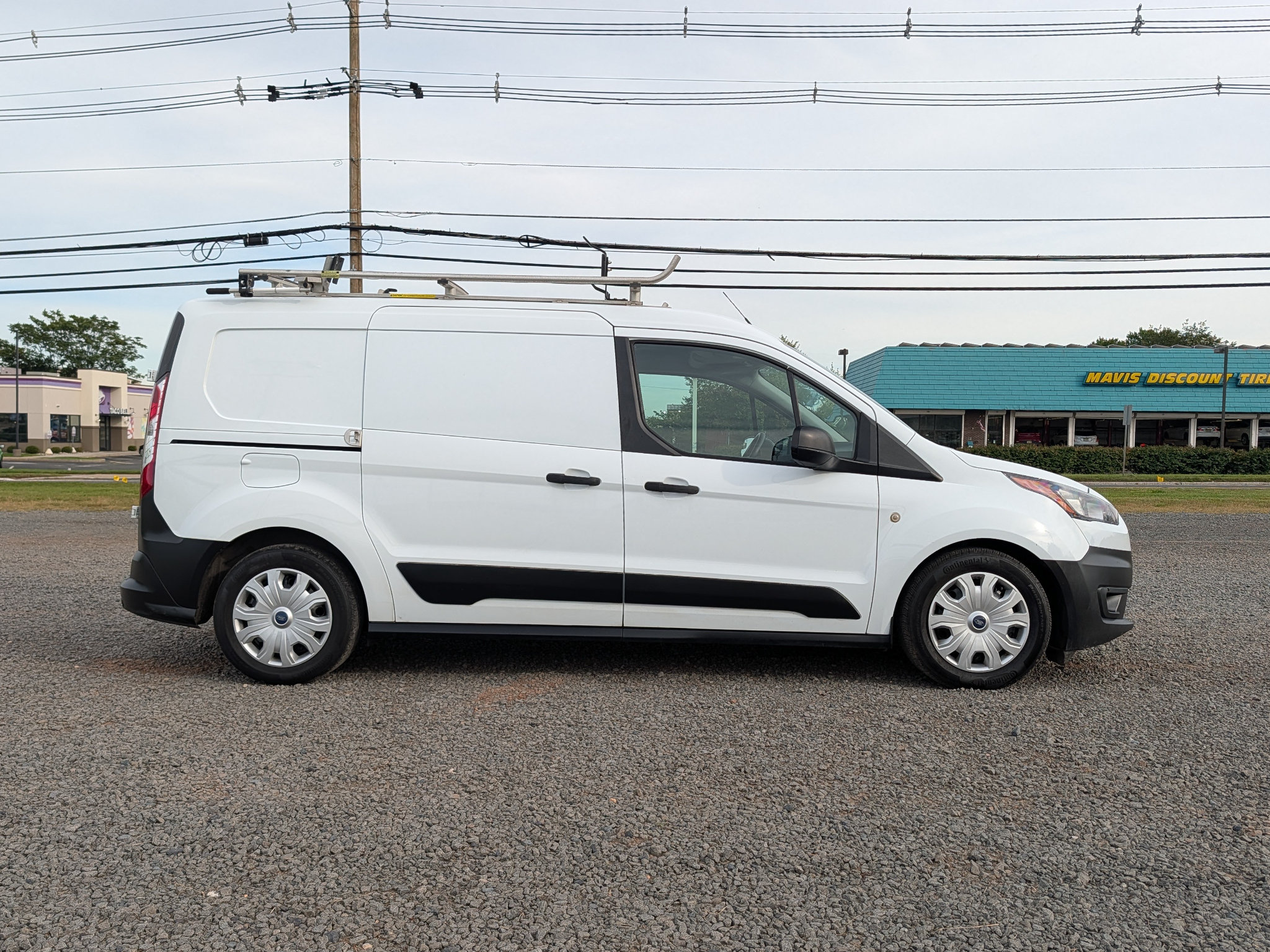 Used 2020 Ford Transit Connect XL FWD image 4