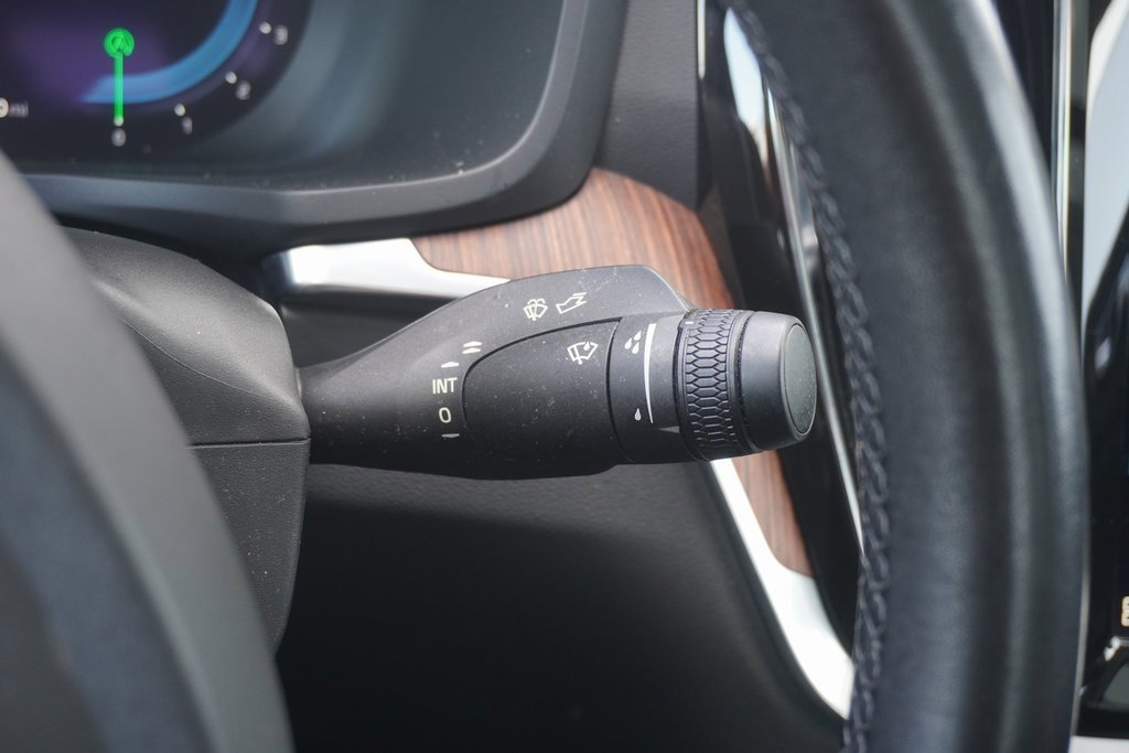 Used 2024 Volvo S60 B5 Plus image 15