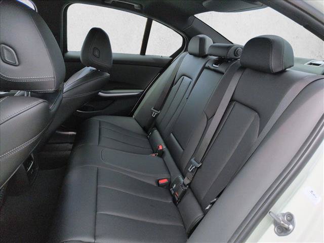 Used 2023 BMW 330i Sedan w/ Driving Assistance Package RWD image 20