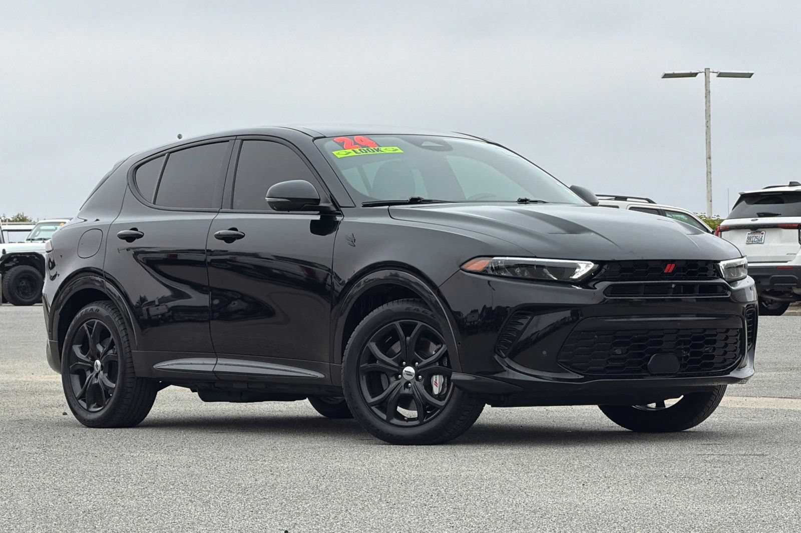 Used 2024 Dodge Hornet R/T Plus w/ Tech Pack Plus w/o Parking AWD/4WD image 2