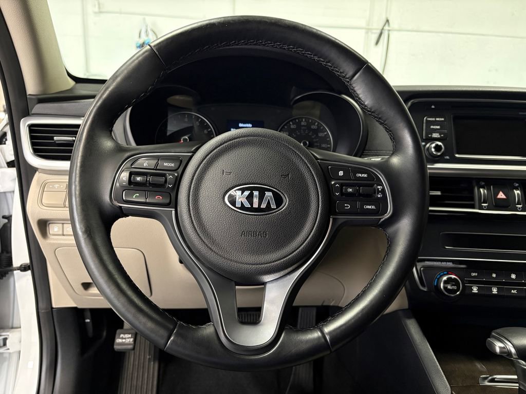 Used 2016 Kia Optima EX image 23