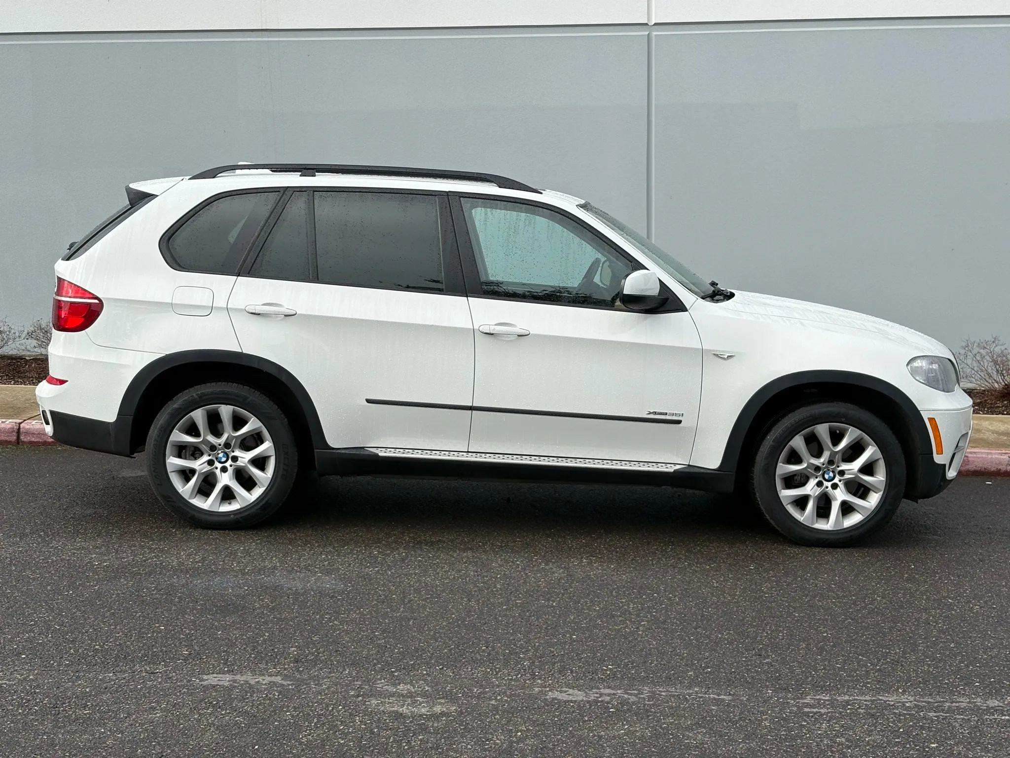 Used 2011 BMW X5 xDrive35i AWD/4WD image 7
