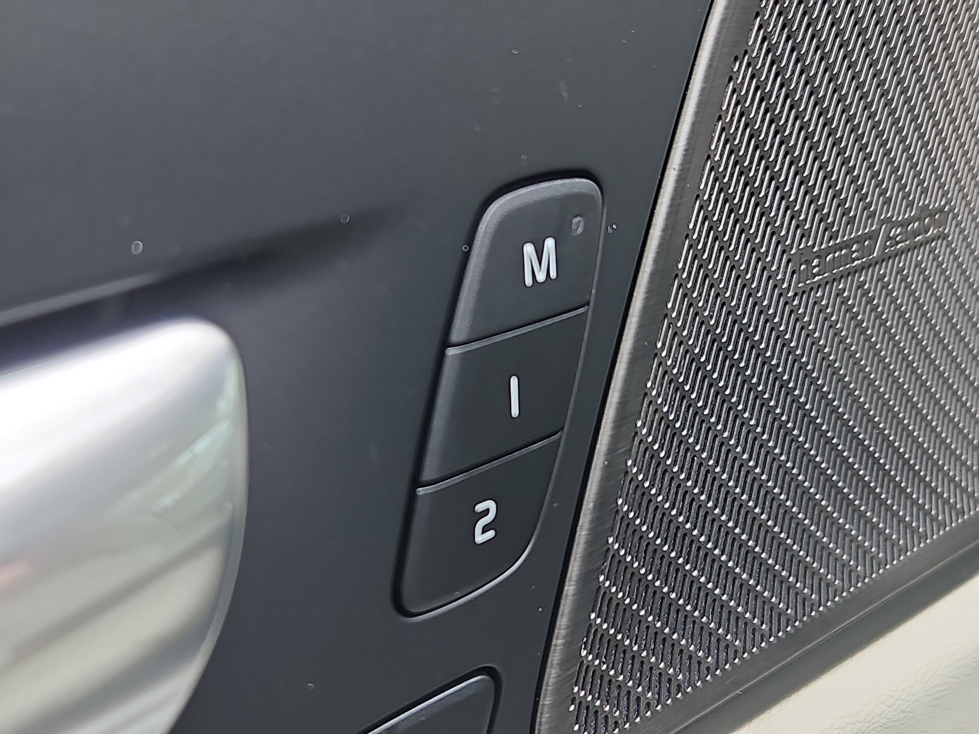 New 2026 Volvo XC60 T8 Ultra w/ Protection Package Premier image 10