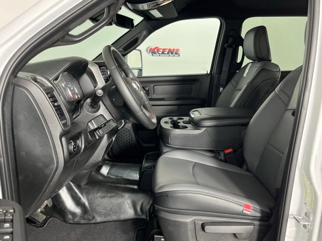New 2026 RAM 3500 Tradesman AWD/4WD image 23