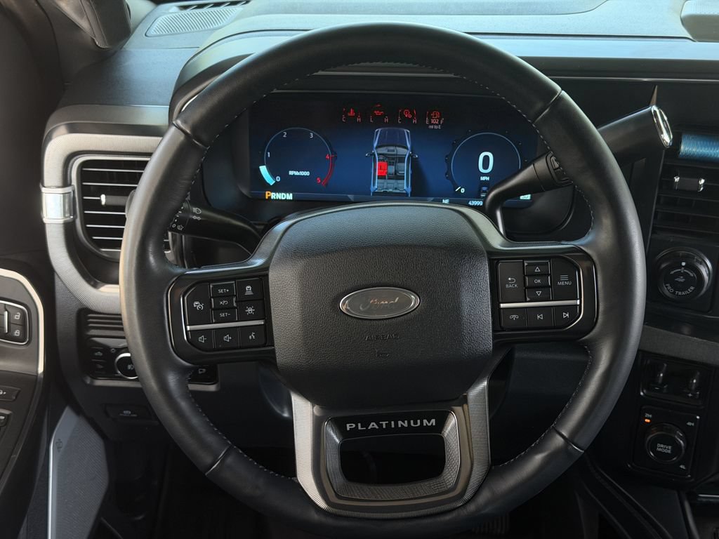 Used 2025 Ford F350 Platinum AWD/4WD image 15