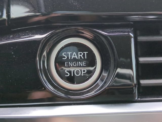 Used 2023 Nissan Pathfinder Platinum w/ Cargo Package AWD/4WD image 29