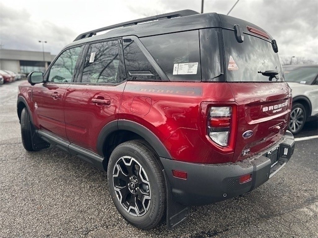 New 2025 Ford Bronco Sport Outer Banks w/ Outer Banks Tech Package+ image 8