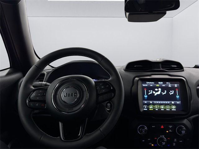 Used 2021 Jeep Renegade Latitude image 14