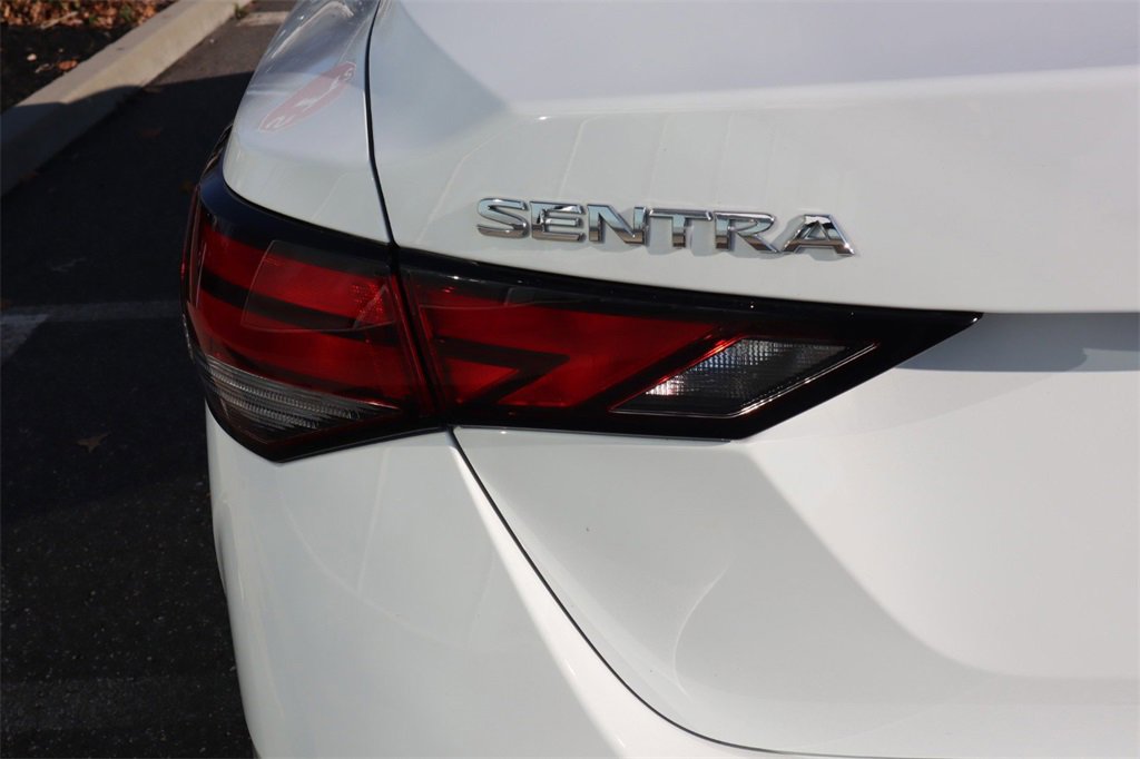 Certified 2025 Nissan Sentra SV image 24