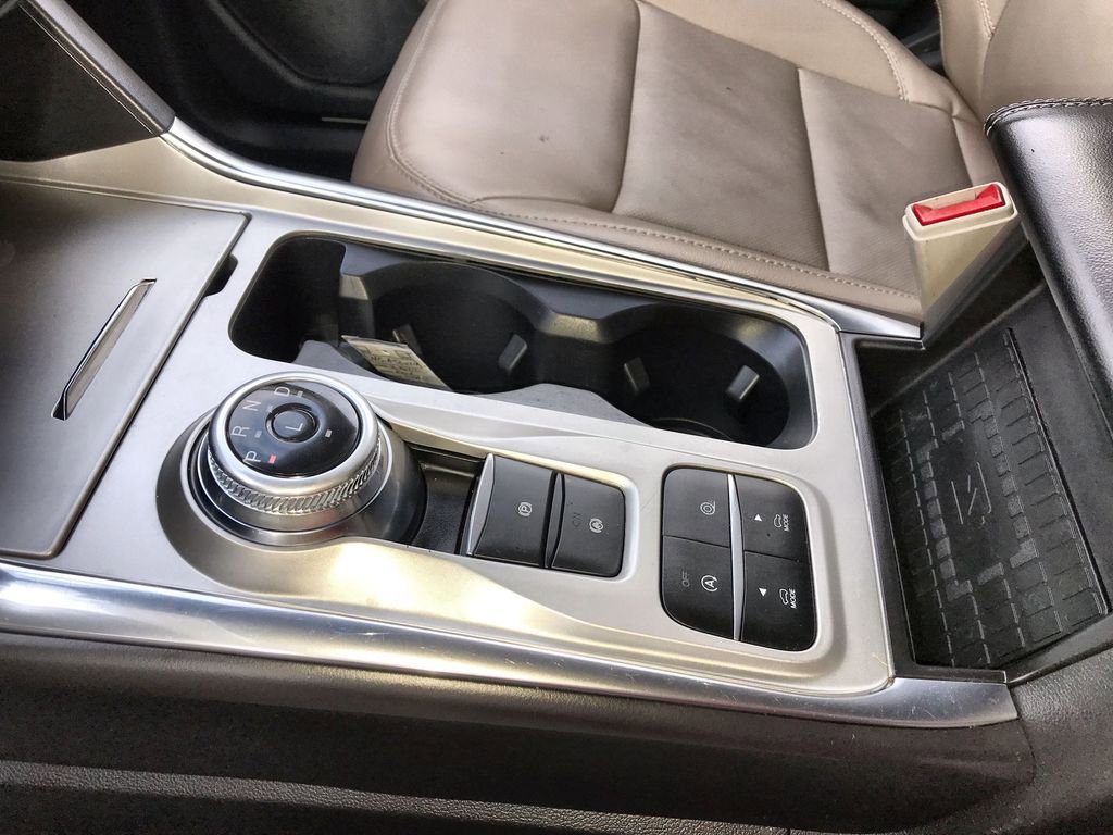 Used 2022 Ford Explorer Limited w/ Equipment Group 301A image 21