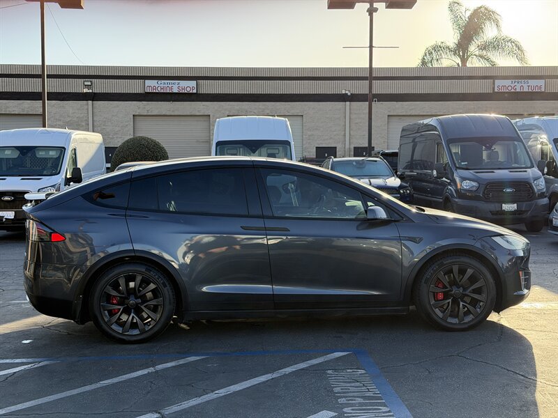 Used 2016 Tesla Model X P90D AWD/4WD image 4