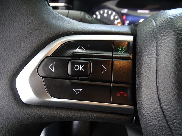 Certified 2023 Jeep Compass Latitude w/ Sun and Sound Group image 7