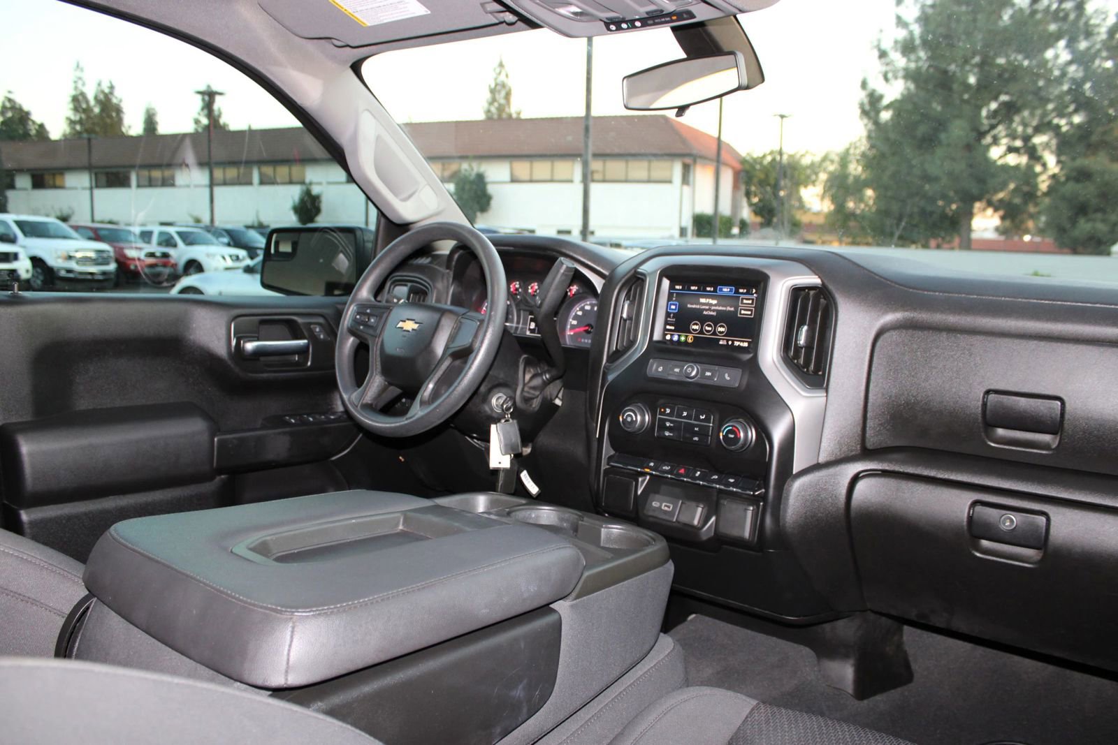Used 2021 Chevrolet Silverado 1500 Custom image 21