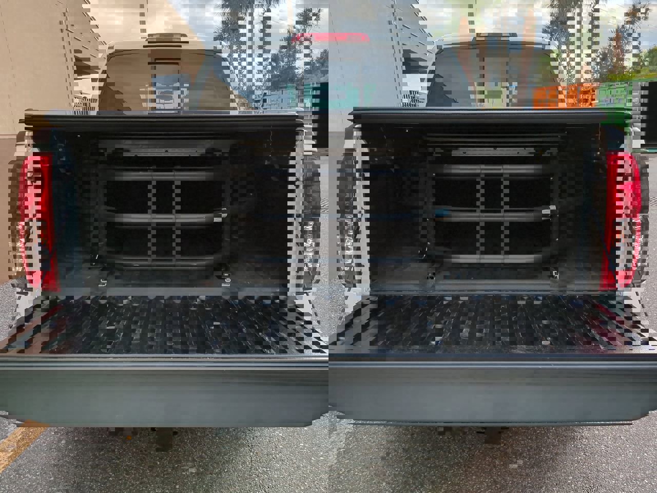 Used 2019 Nissan Frontier SV w/ Value Truck Package image 12