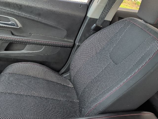 Used 2011 Chevrolet Equinox LT w/ Driver Convenience Package image 22