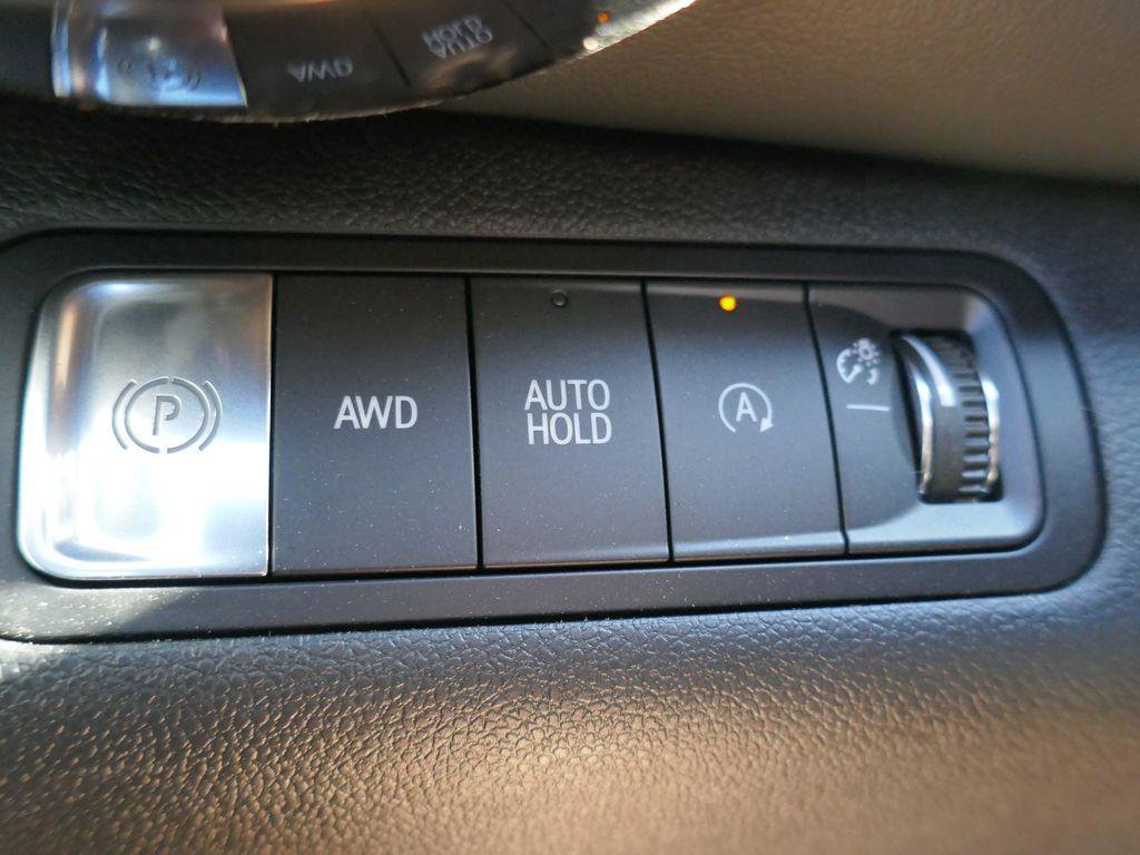 New 2026 Chevrolet Equinox LT image 17