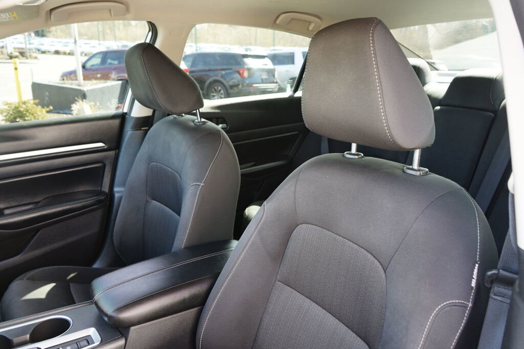 Used 2022 Nissan Altima 2.5 SV image 11