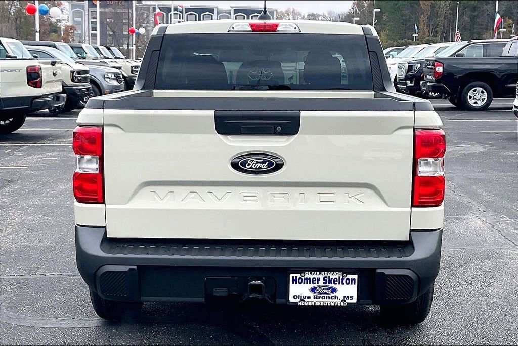 New 2025 Ford Maverick XL w/ Equipment Group 102A image 4
