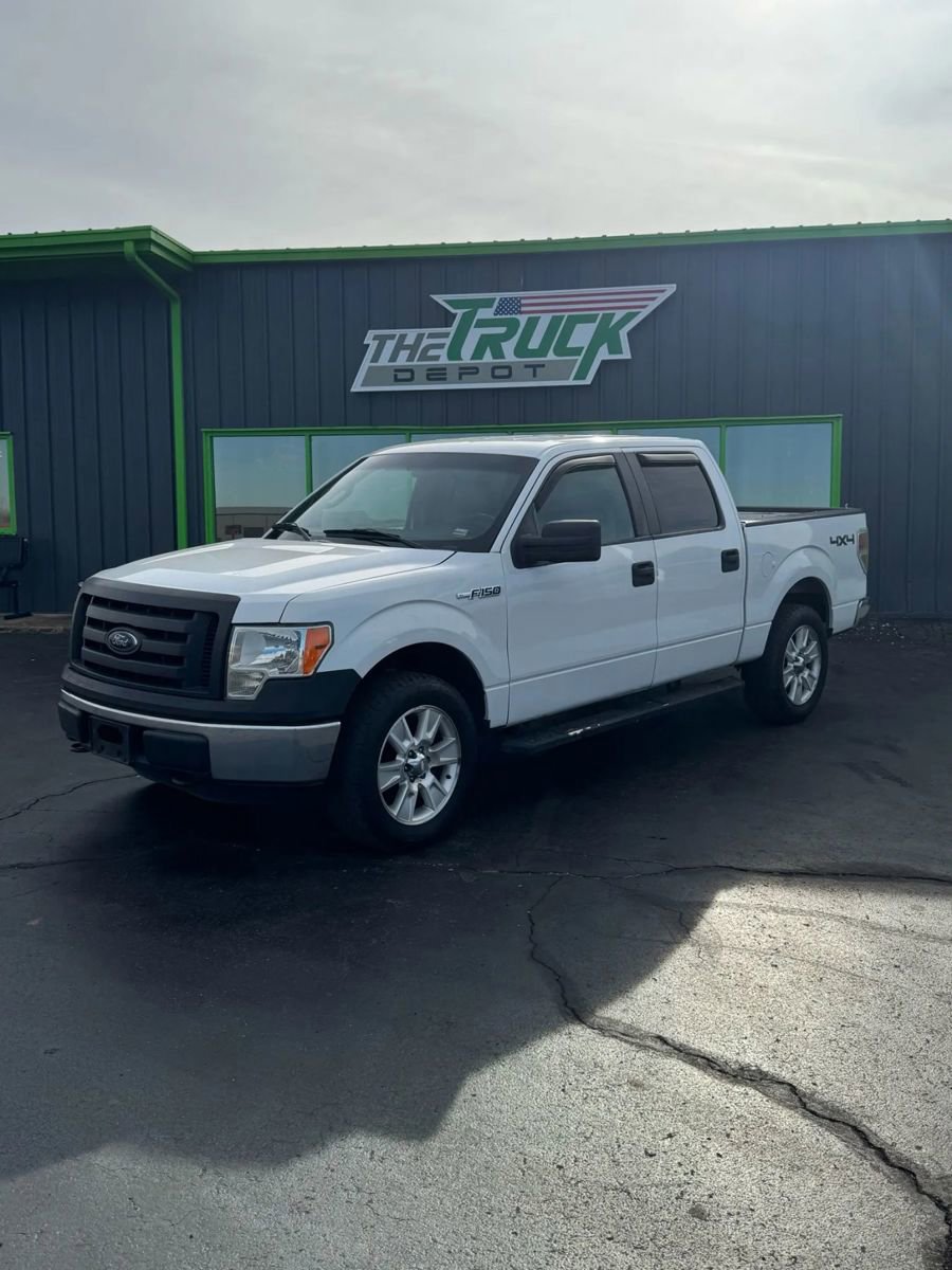 Used 2011 Ford F150 XL w/ XL Plus Pkg image 2