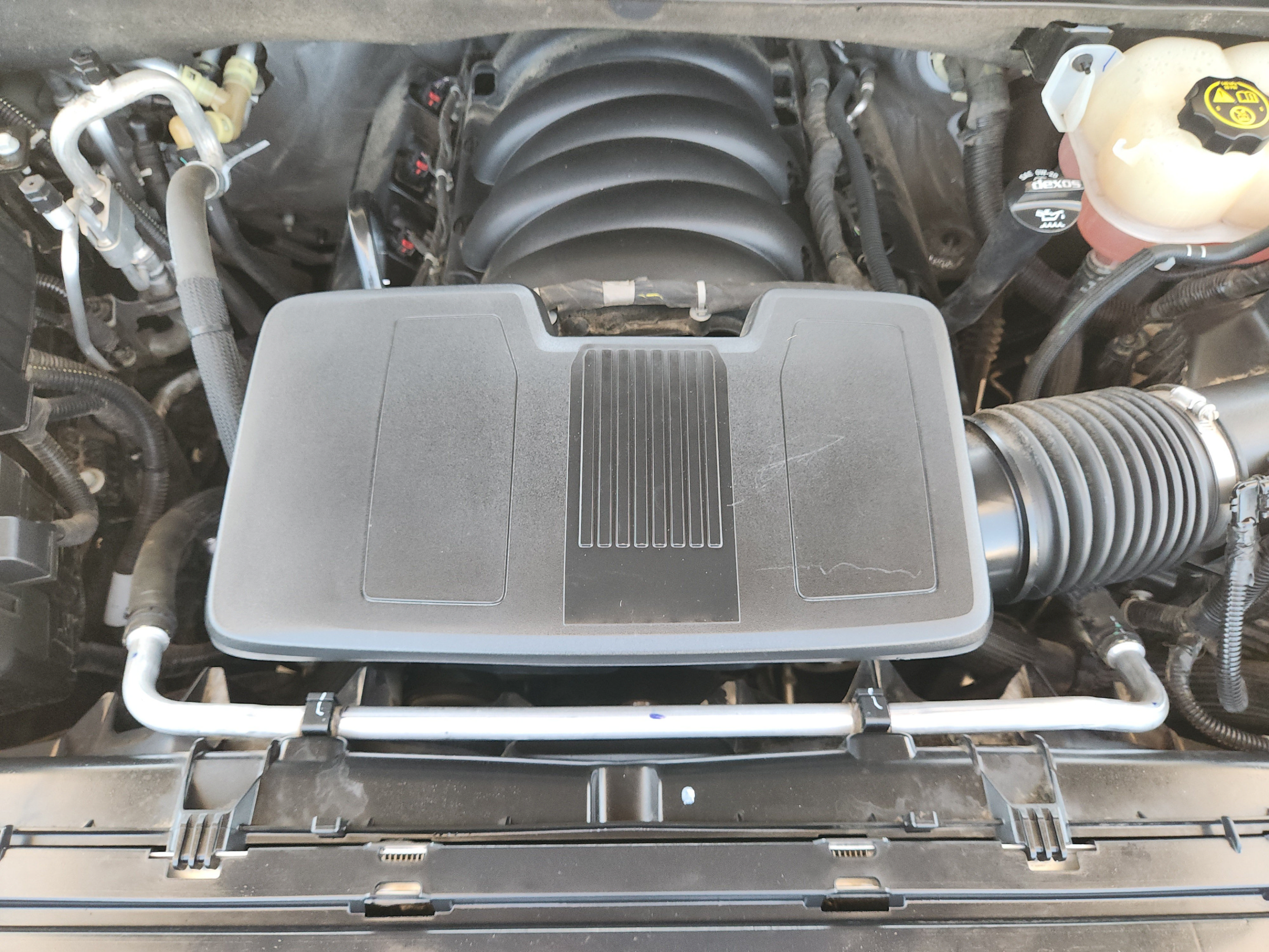 Used 2022 GMC Yukon SLT w/ SLT Premium Package RWD image 32