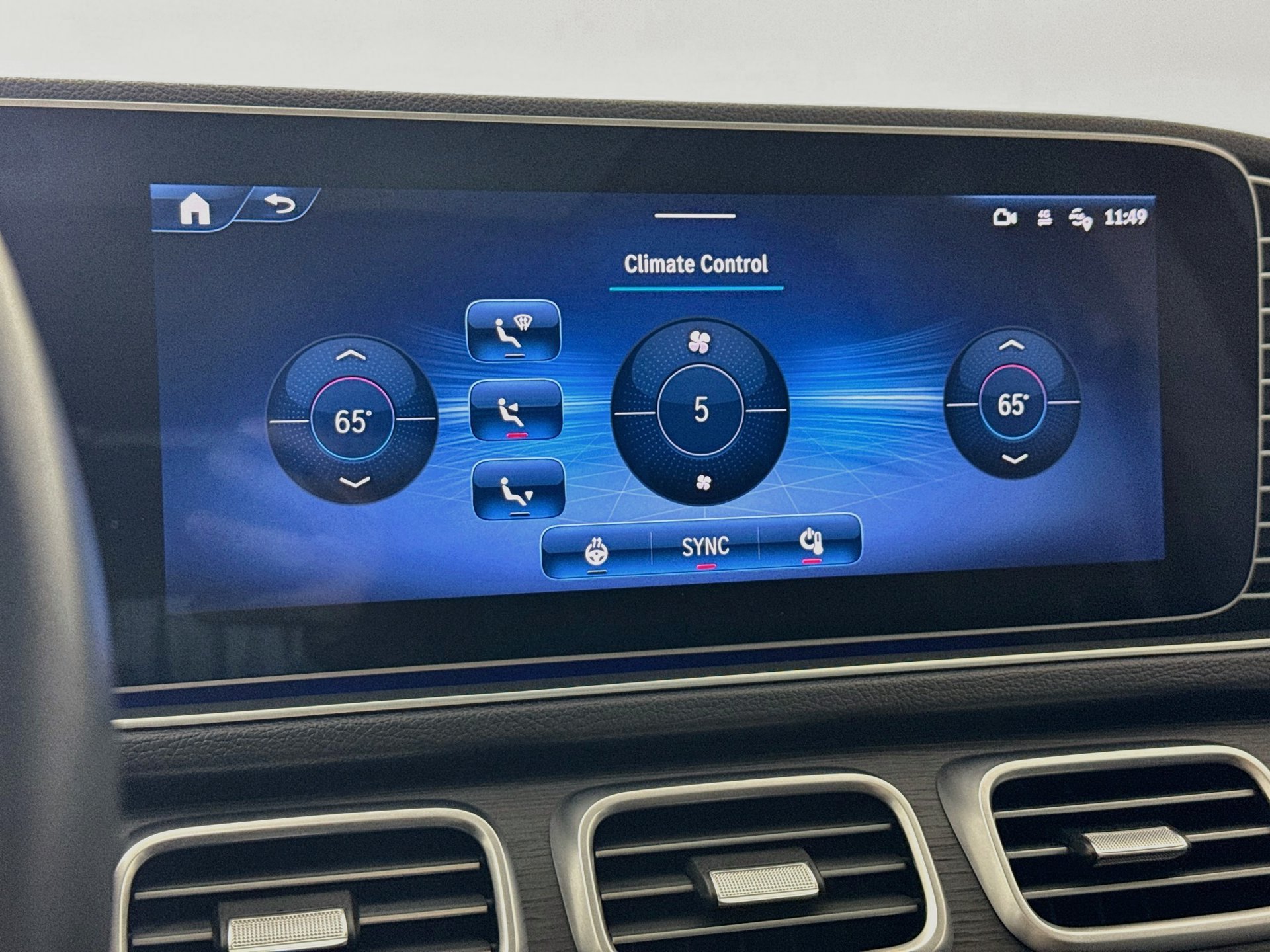 Used 2024 Mercedes-Benz GLE 350 4MATIC image 17