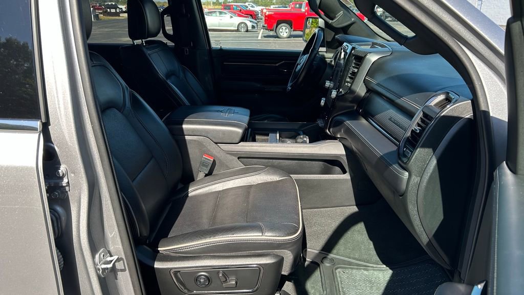 Used 2022 RAM 1500 Limited image 11