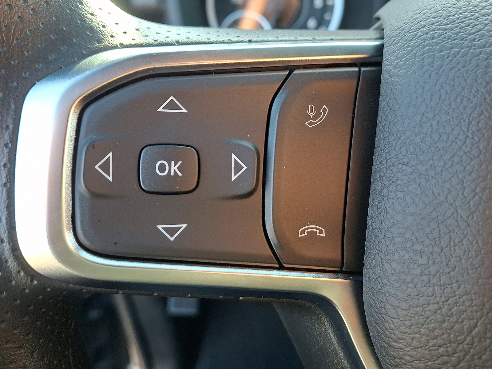 New 2026 RAM 2500 Tradesman AWD/4WD image 17