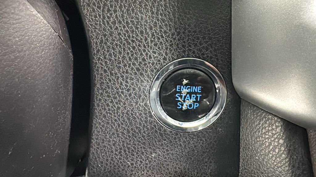 Used 2018 Toyota Highlander XLE image 26