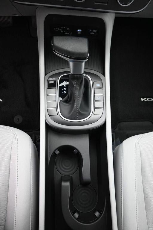 New 2027 Hyundai Kona SE FWD image 21