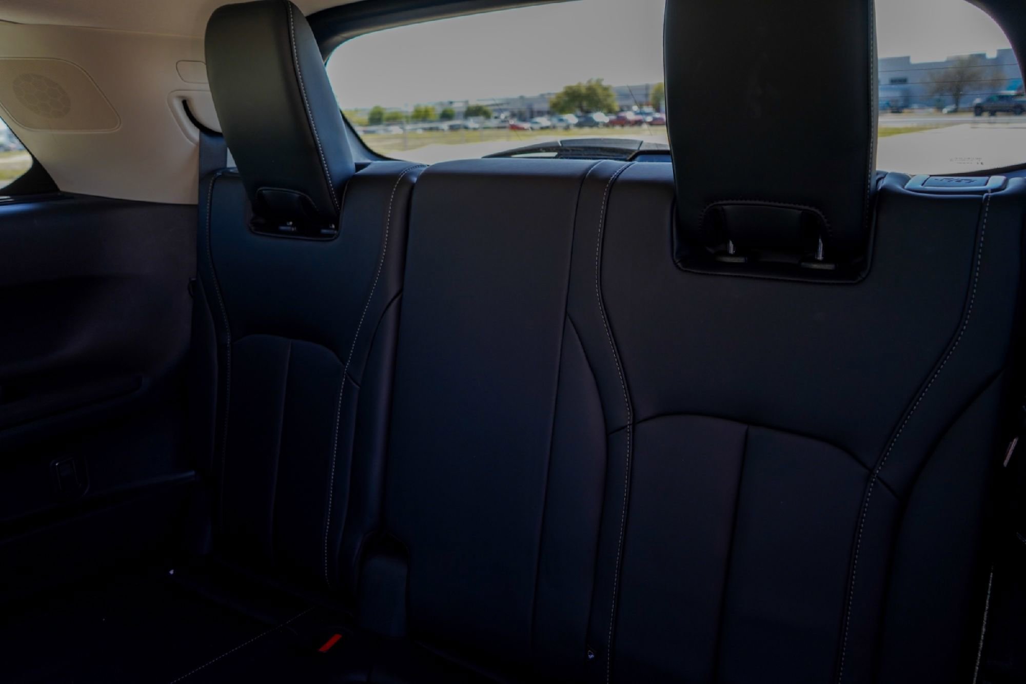 Certified 2023 INFINITI QX60 Luxe w/ Performance Audio Package image 27