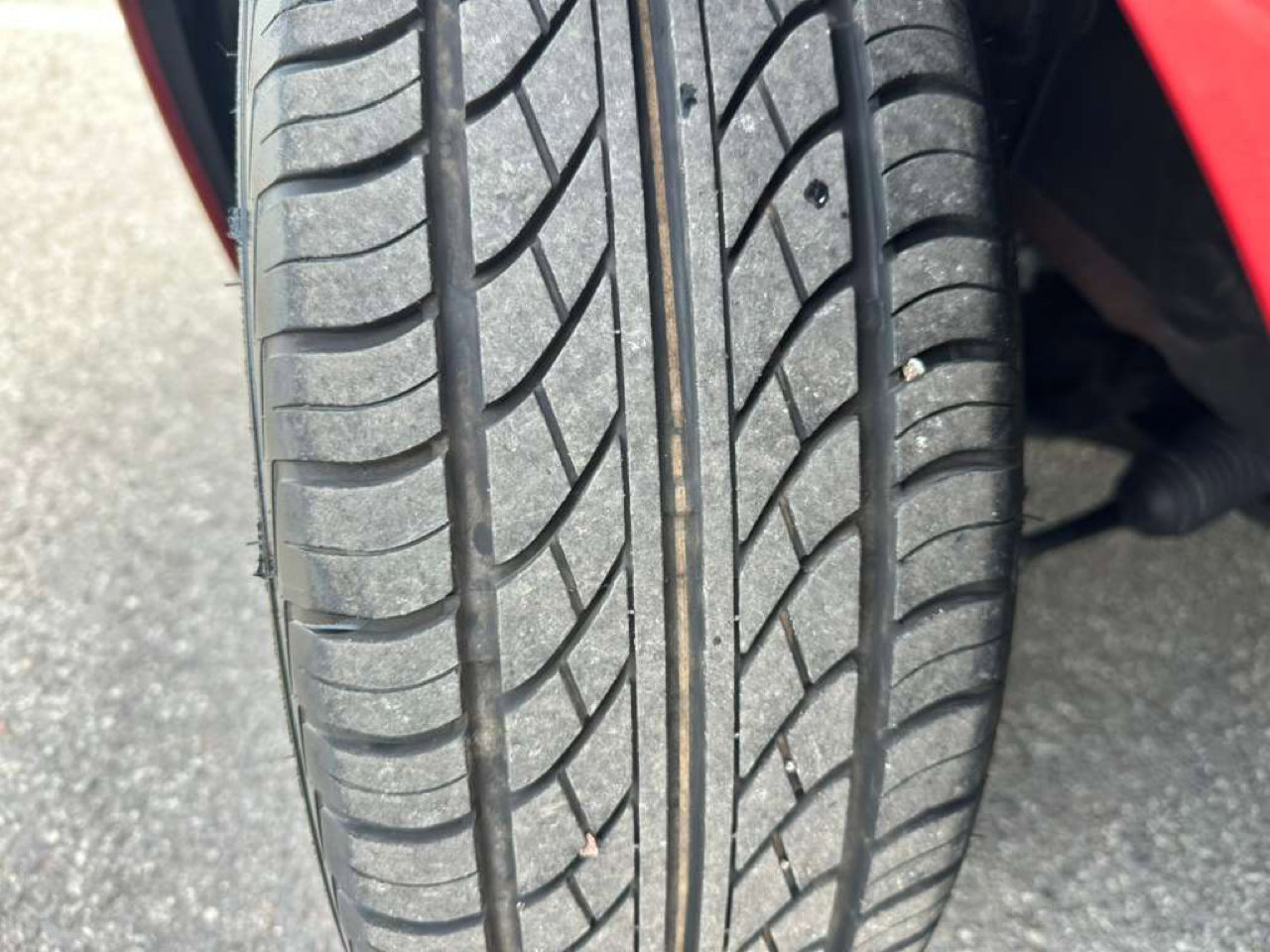 Used 2010 Kia Optima LX image 14