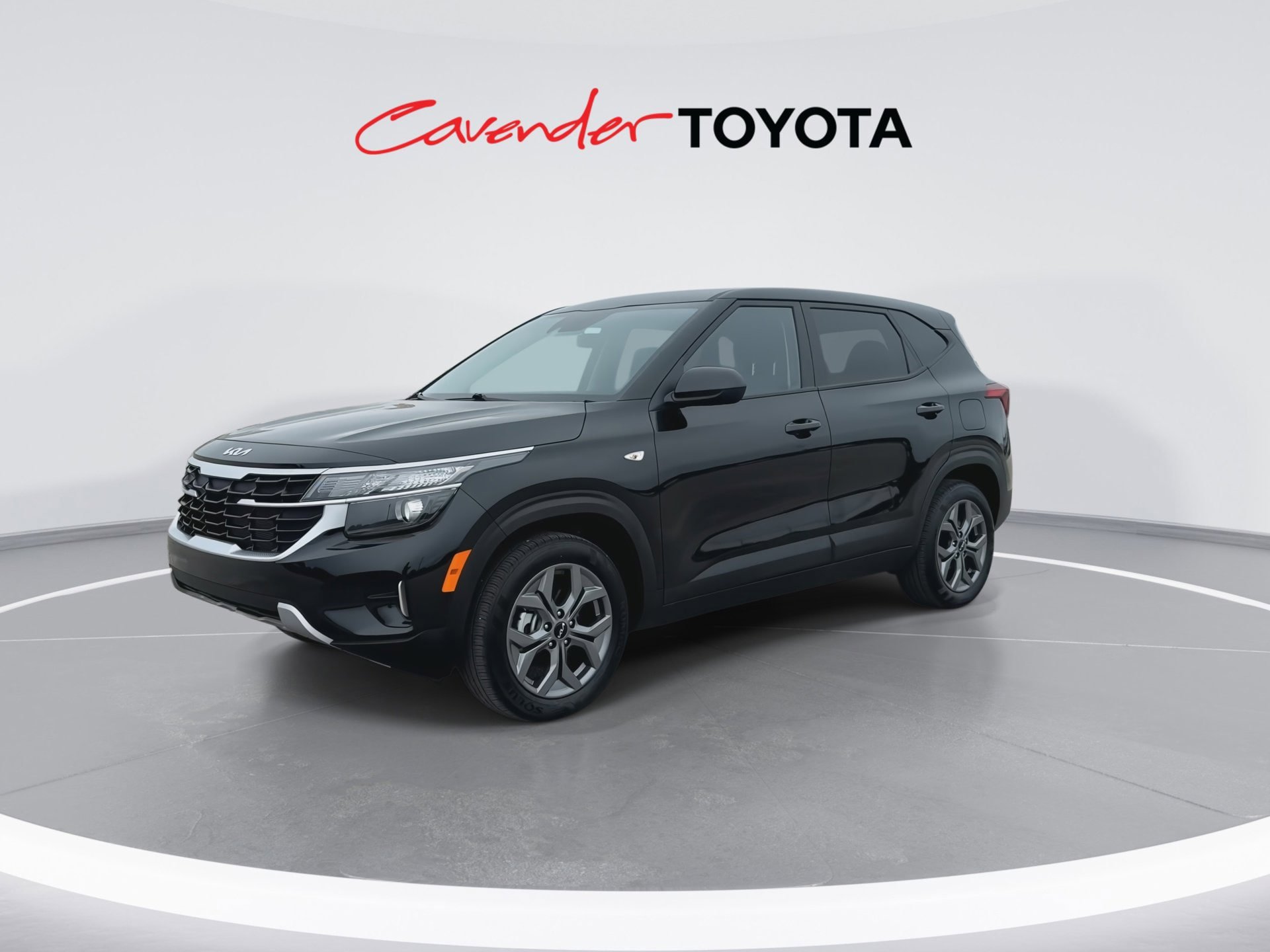 Used 2026 Kia Seltos LX FWD image 4