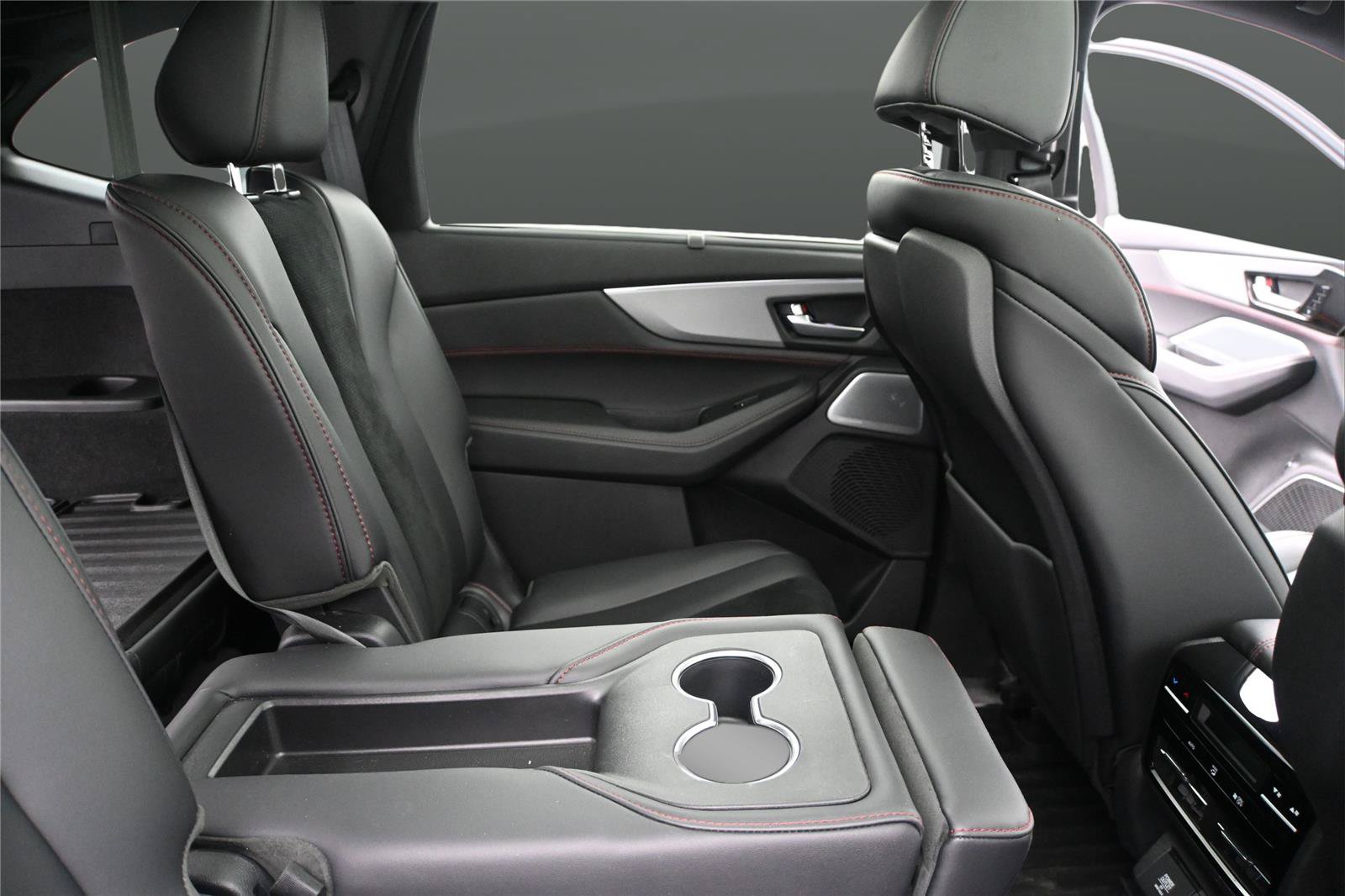 Certified 2025 Acura MDX A-Spec AWD/4WD image 17