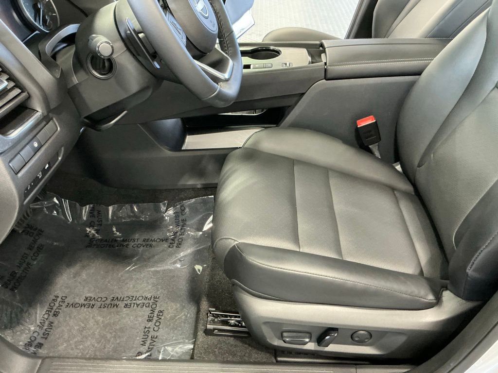 Used 2023 Nissan Rogue SV w/ SV Premium B Package FWD image 13