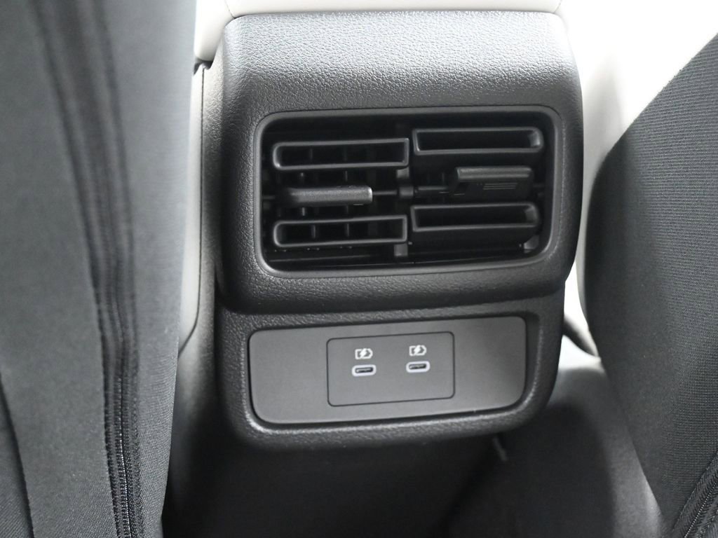 New 2026 Nissan Leaf SV+ w/ Floor Mat Package (SV+) FWD image 14