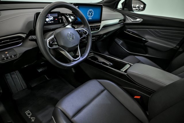 Used 2023 Volkswagen ID.4 Pro S Plus image 10
