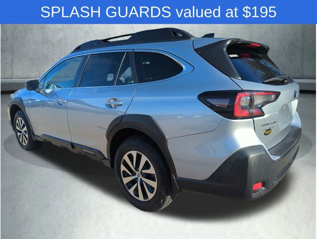 Used 2023 Subaru Outback Premium image 4